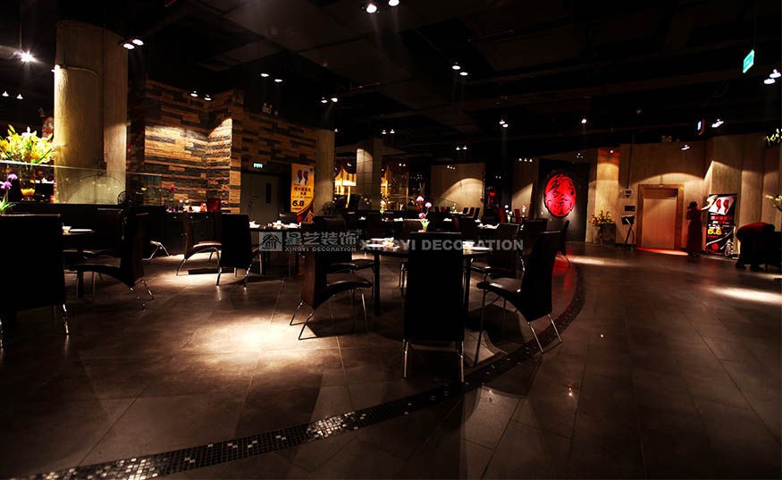 香江匯時尚餐廳2000平用餐區(qū)裝修設(shè)計實景圖