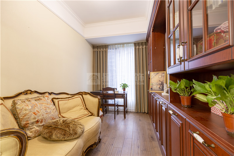 美泉1612 140平書房裝修效果圖