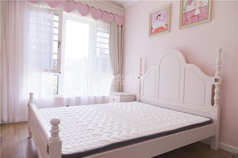 綠地國(guó)際花都120平兒童房裝修實(shí)景圖