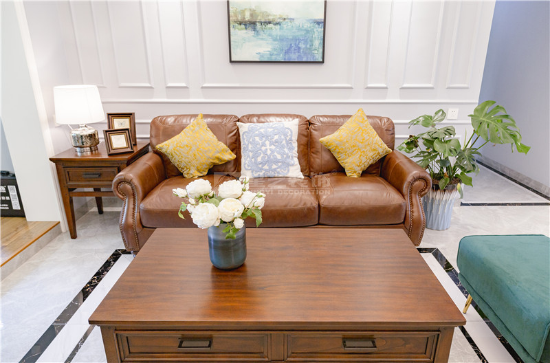 綠地國(guó)際花都120平 客廳裝修實(shí)景圖