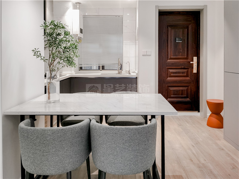 江宇都會明珠60平餐廳裝修實(shí)景圖