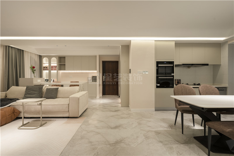 萬象華府140平客餐廳裝修實(shí)景圖