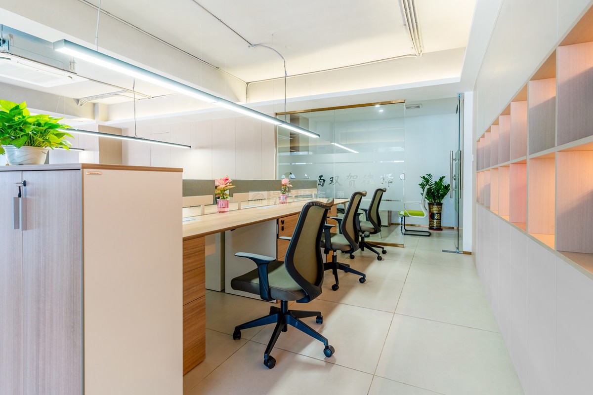 雙賀律所194平現(xiàn)代風(fēng)格辦公室裝修實(shí)景