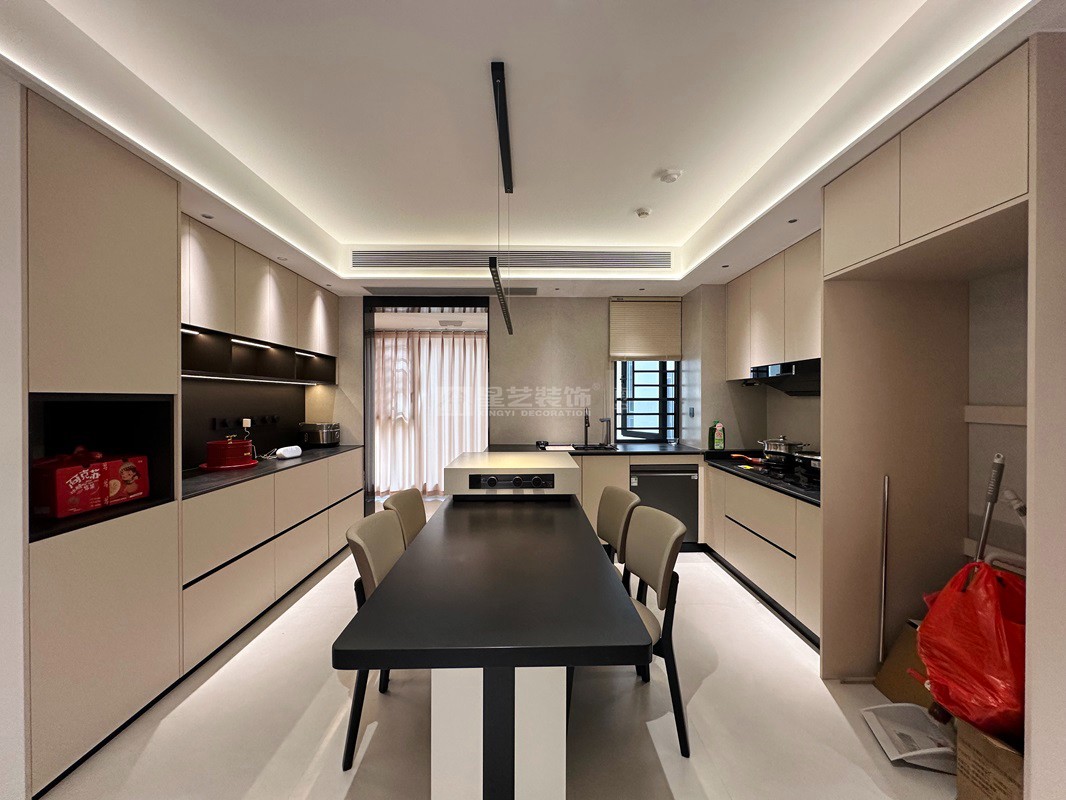 領譽府115平現代簡約餐廳裝修實景