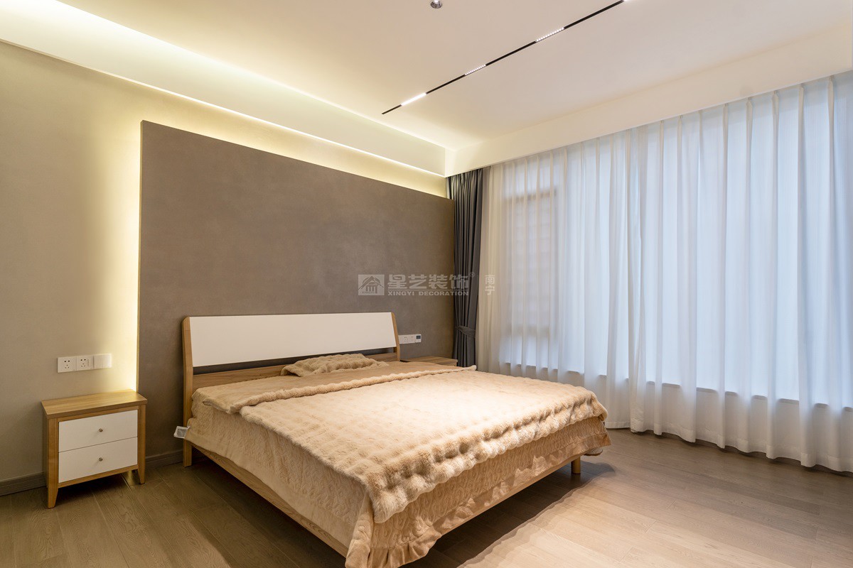 云星錢隆江景165平現(xiàn)代風(fēng)格臥室裝修實(shí)景