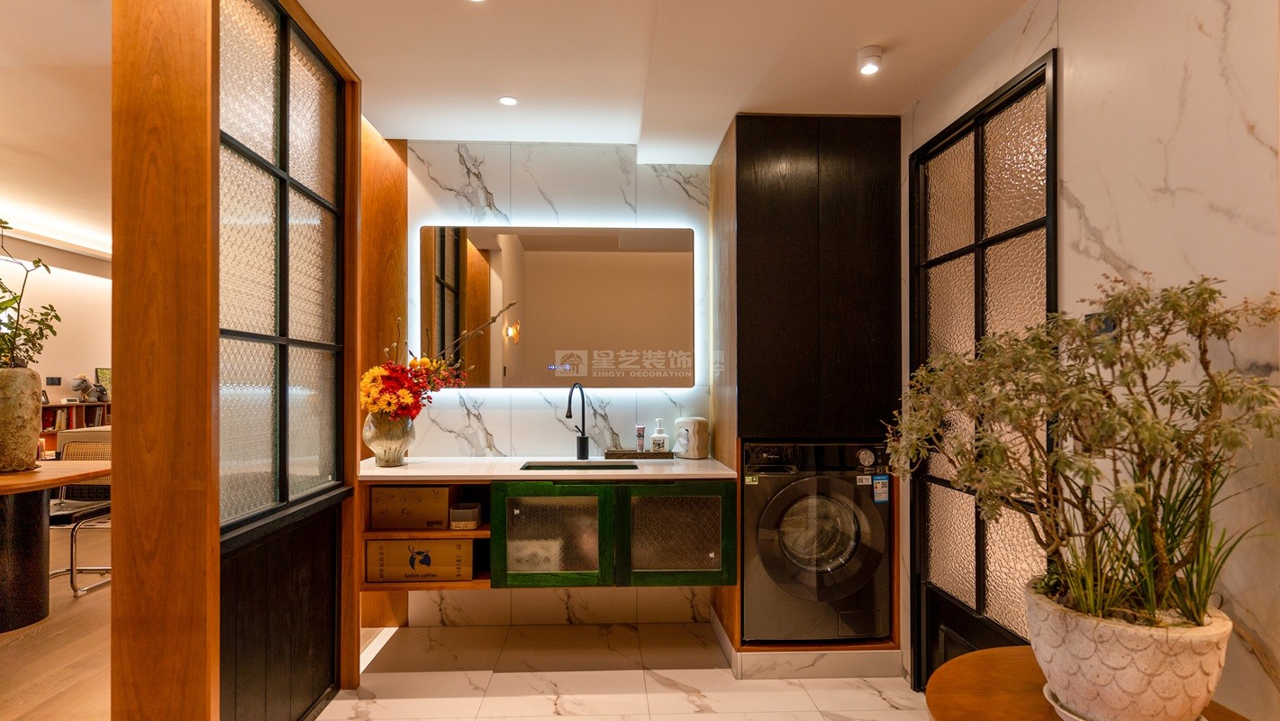 鳳景灣160平中古風(fēng)衛(wèi)生間裝修實景