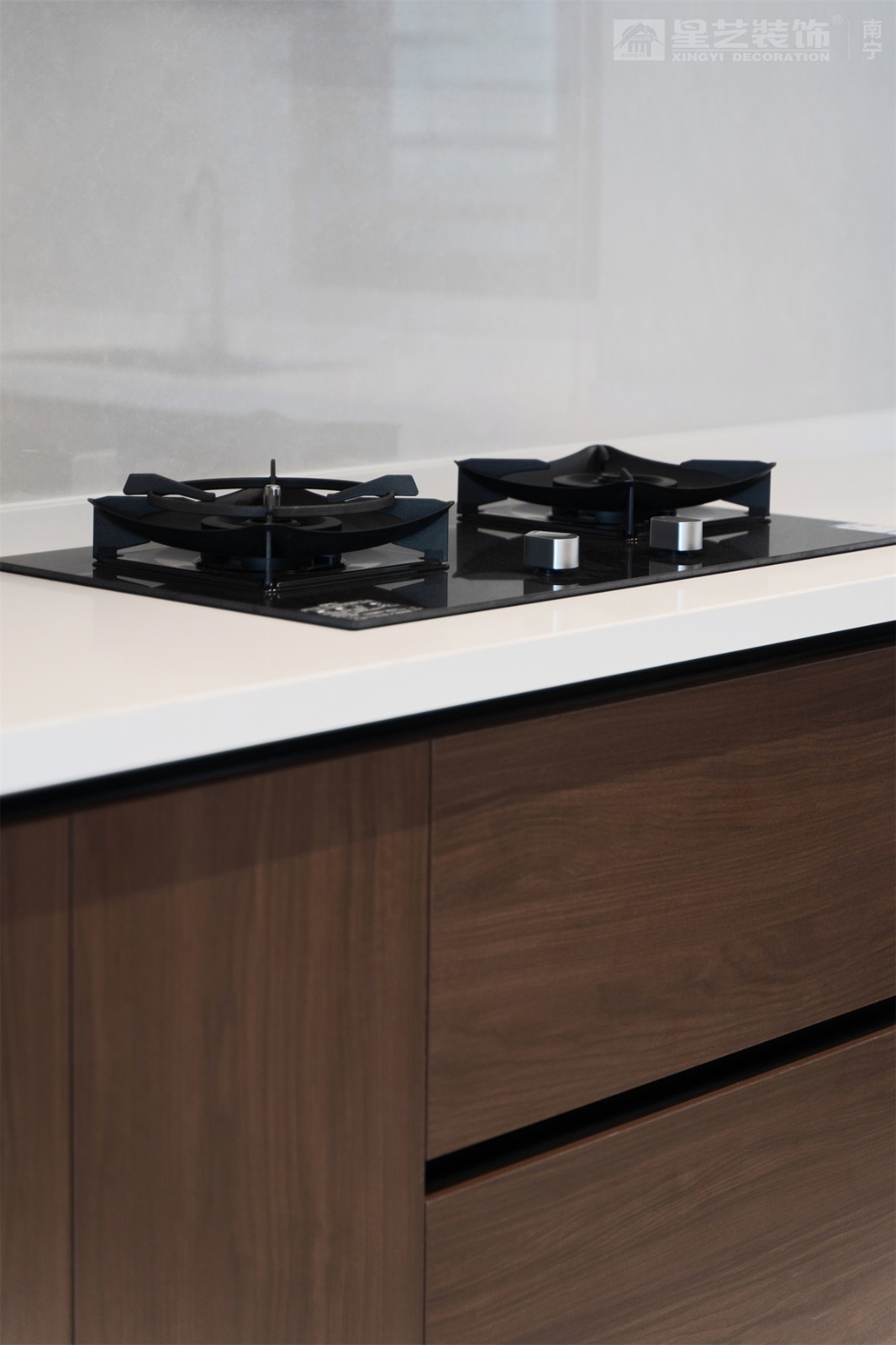 華潤西園潤府143平意式輕奢廚房裝修完工實景圖