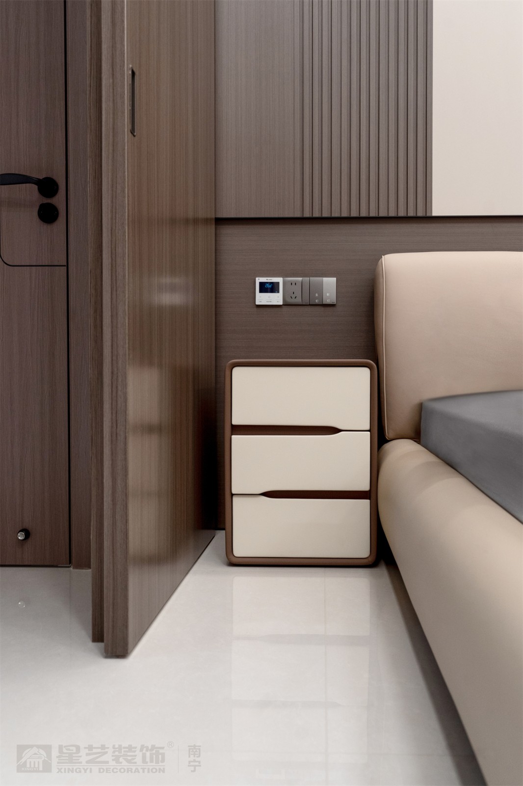 華潤西園潤府143平意式輕奢衣帽間裝修完工實景圖