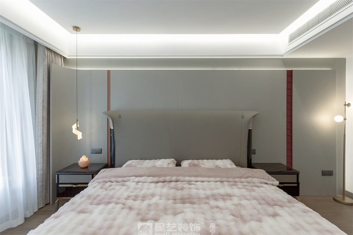 德澤苑220平現(xiàn)代簡約臥室裝修完工實景圖