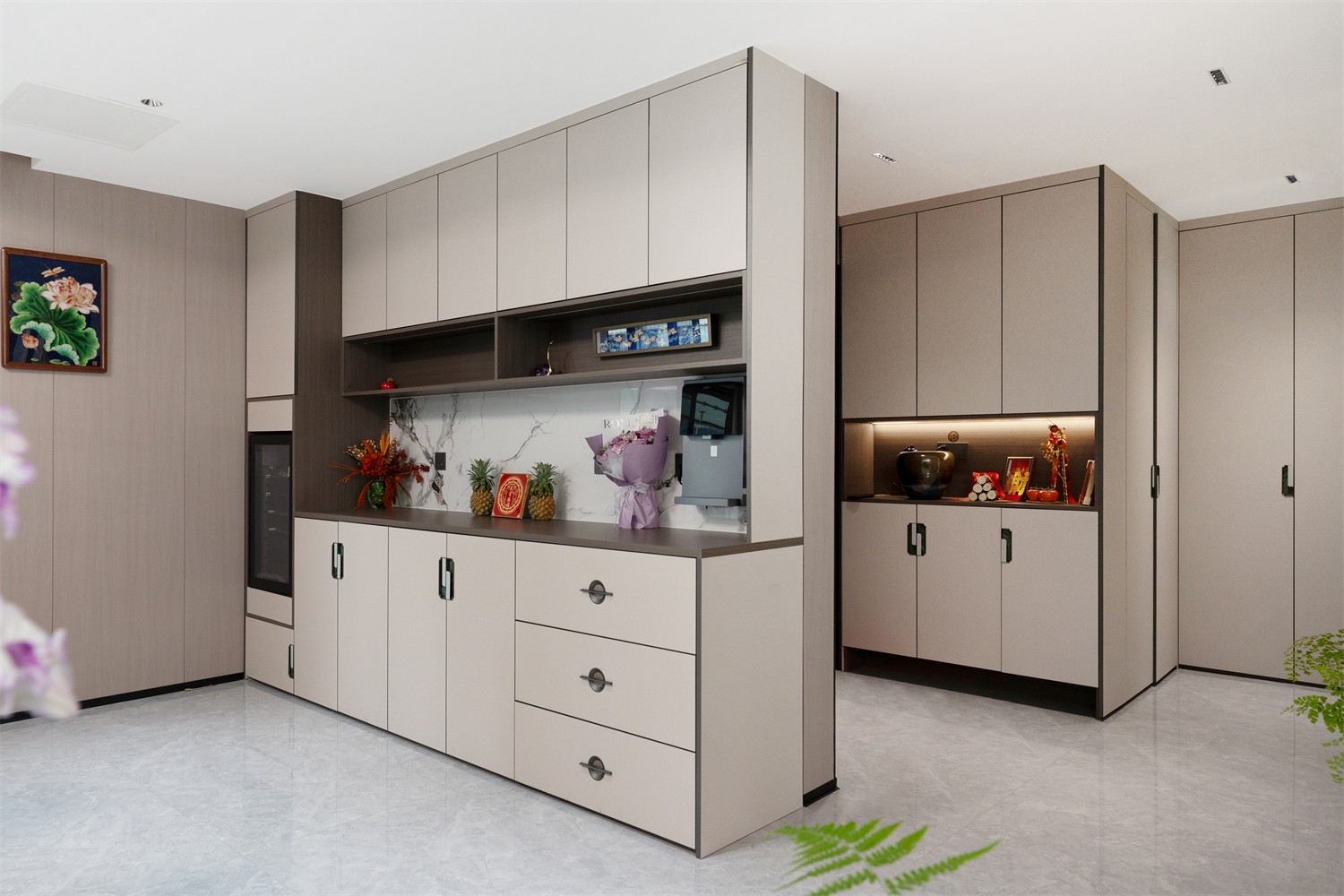 建發(fā)縵云210平新中式入戶(hù)裝修完工實(shí)景圖